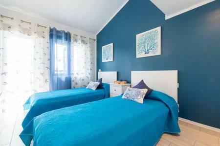 Lidia & Paco Home Two Bedrooms Beachfront Playa Del Aguila  المظهر الخارجي الصورة